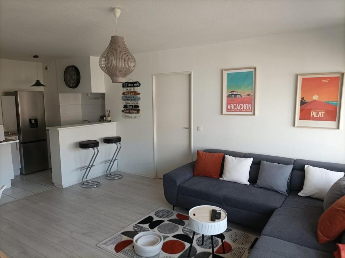 Family Cocoon In Center Arcachon